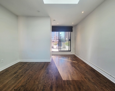 170 East 92nd Street - Photo Thumbnail 12