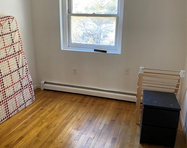 13635 35th Avenue - Photo Thumbnail 3