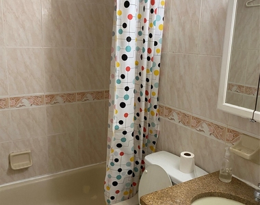 13635 35th Avenue - Photo Thumbnail 5