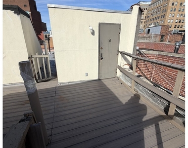 245 Mulberry Street - Photo Thumbnail 7