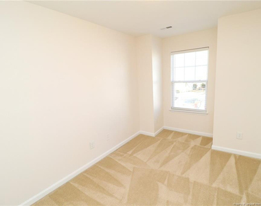 1330 Stone Manor Drive - Photo Thumbnail 23