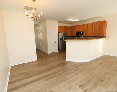 1330 Stone Manor Drive - Photo Thumbnail 11