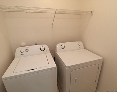 1330 Stone Manor Drive - Photo Thumbnail 15