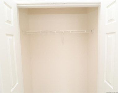 1330 Stone Manor Drive - Photo Thumbnail 18