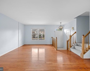 14720 Grobie Pond Lane - Photo Thumbnail 13