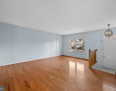 14720 Grobie Pond Lane - Photo Thumbnail 11