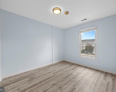 14720 Grobie Pond Lane - Photo Thumbnail 16