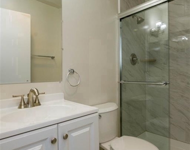 1198 Dublin Place - Photo Thumbnail 14