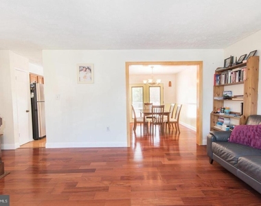 14726 Jarnigan Street - Photo Thumbnail 8