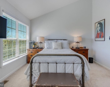 11429 Log Ridge Drive - Photo Thumbnail 25