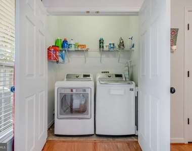 11429 Log Ridge Drive - Photo Thumbnail 3