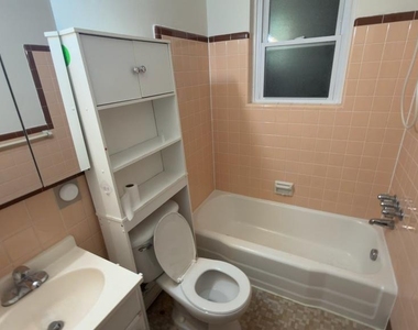 9509 Clark Street - Photo Thumbnail 7