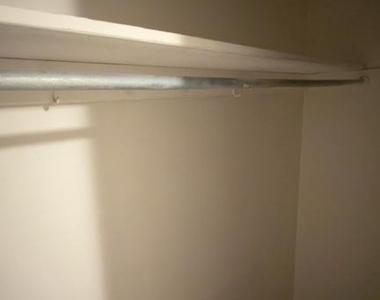 9509 Clark Street - Photo Thumbnail 12