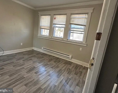 339 Glenwood Avenue - Photo Thumbnail 3