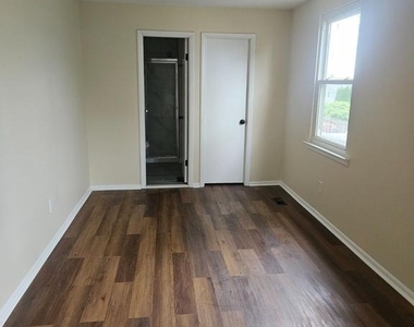6341 Congress Court - Photo Thumbnail 9