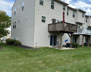 10 Parkers Mill Boulevard - Photo Thumbnail 2