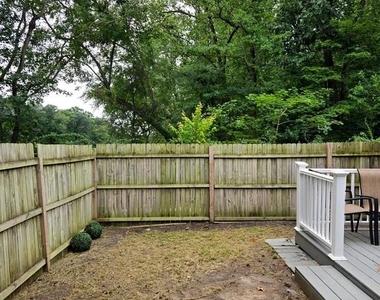 14 Roanoke Court - Photo Thumbnail 11