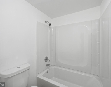 19 Ridgewood Place - Photo Thumbnail 14