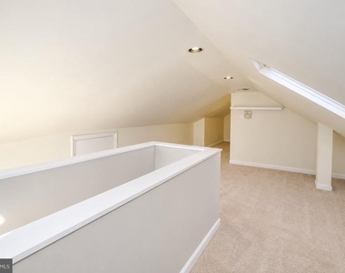 3104 Parker Avenue - Photo Thumbnail 17