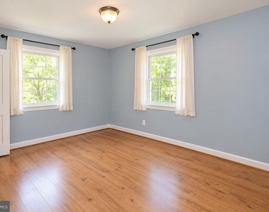 3104 Parker Avenue - Photo Thumbnail 9