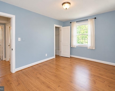 3104 Parker Avenue - Photo Thumbnail 10