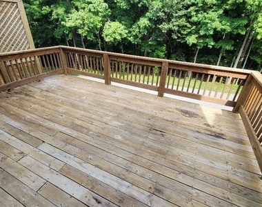 612 Currant Court - Photo Thumbnail 10