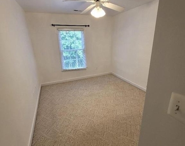 612 Currant Court - Photo Thumbnail 20