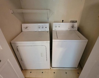 612 Currant Court - Photo Thumbnail 24