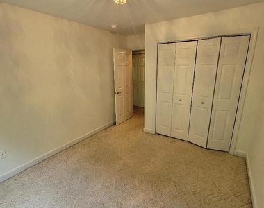 612 Currant Court - Photo Thumbnail 19