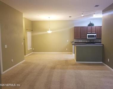 7053 Snowy Canyon Drive - Photo Thumbnail 8