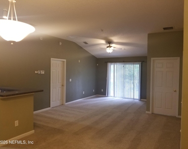 7053 Snowy Canyon Drive - Photo Thumbnail 6