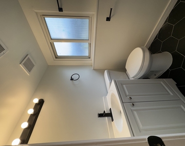 309 Northridge Avenue - Photo Thumbnail 6