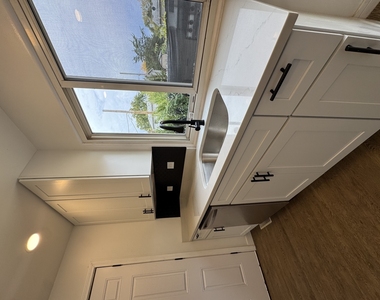 309 Northridge Avenue - Photo Thumbnail 4