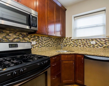 6503 N Claremont Avenue - Photo Thumbnail 1