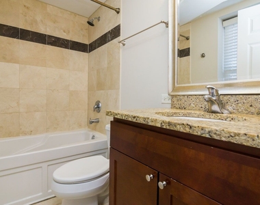 6503 N Claremont Avenue - Photo Thumbnail 9