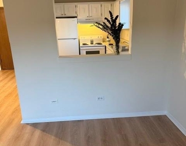 1537 Norway Lane - Photo Thumbnail 5