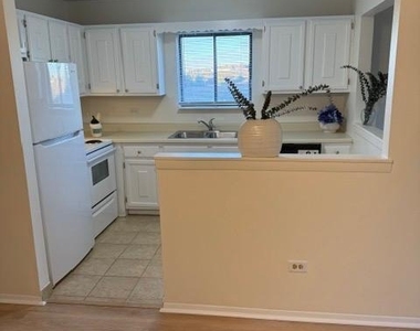 1537 Norway Lane - Photo Thumbnail 7