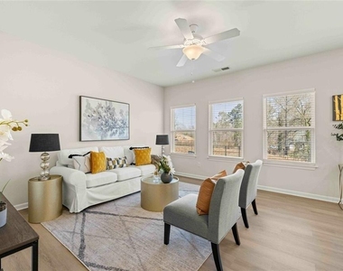 3489 Fairview Road - Photo Thumbnail 10