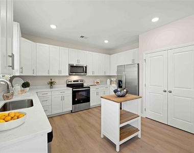 3489 Fairview Road - Photo Thumbnail 3