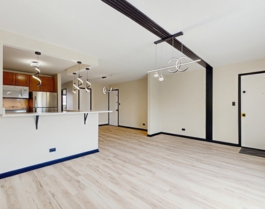 4220 Bonhill Drive - Photo Thumbnail 3