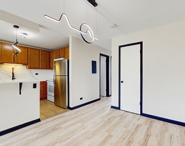 4220 Bonhill Drive - Photo Thumbnail 8