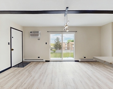 4220 Bonhill Drive - Photo Thumbnail 2