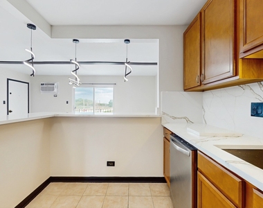4220 Bonhill Drive - Photo Thumbnail 12