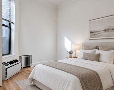 ### Bright 2-Bedroom Apartment in Prime Upper East Side - Photo Thumbnail 4