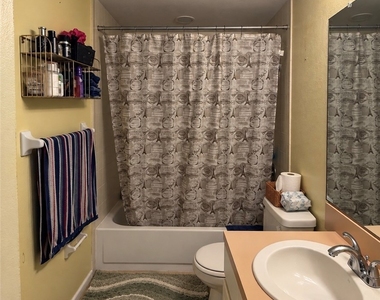 610 Gerald Avenue - Photo Thumbnail 5
