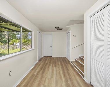 3111 Hicks Avenue - Photo Thumbnail 15