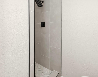3111 Hicks Avenue - Photo Thumbnail 14