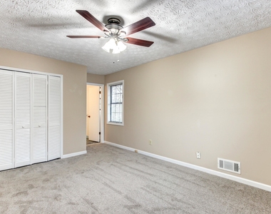 102 Pine Point - Photo Thumbnail 21