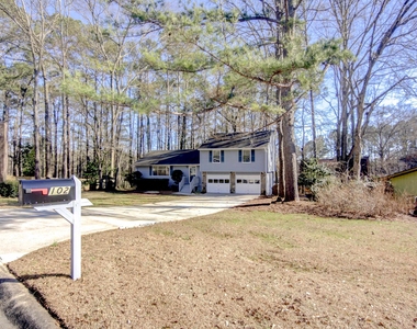 102 Pine Point - Photo Thumbnail 37