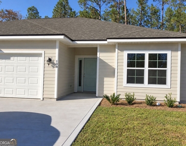 108 Gary Circle - Photo Thumbnail 1